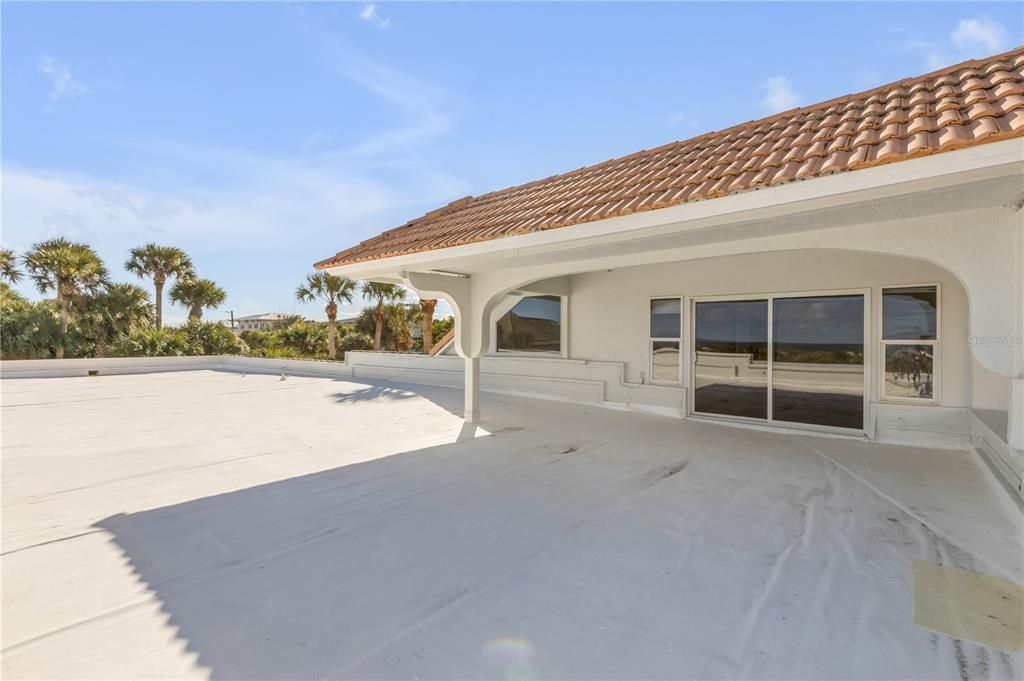 For Sale: $4,200,000 (5 beds, 6 baths, 4768 Square Feet)