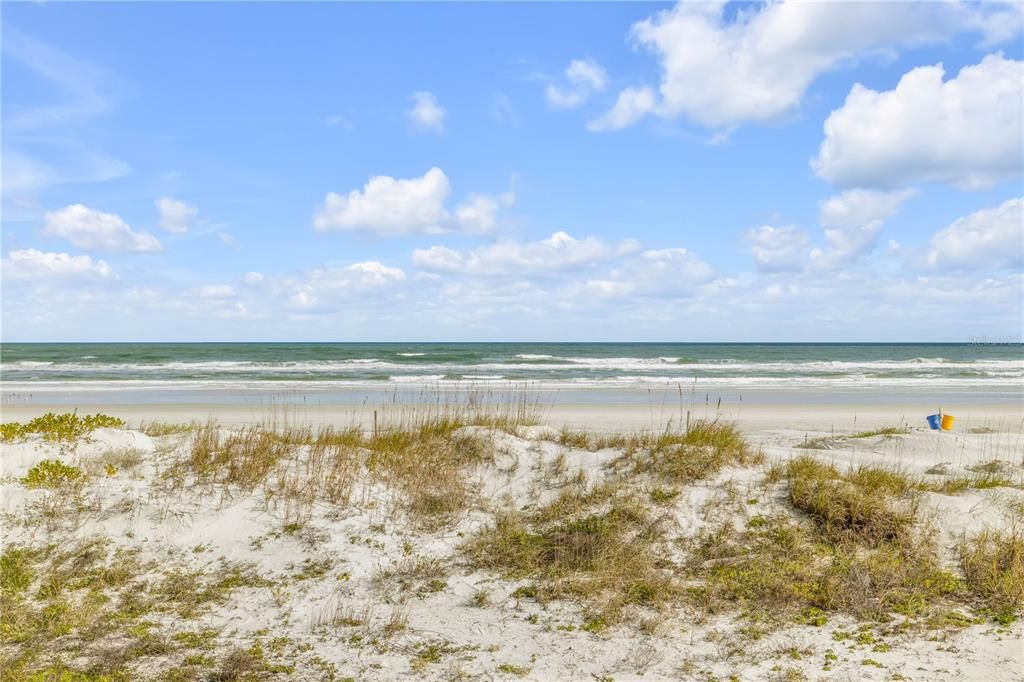 For Sale: $4,200,000 (5 beds, 6 baths, 4768 Square Feet)