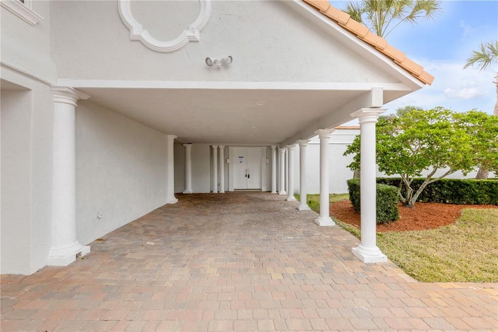 For Sale: $4,200,000 (5 beds, 6 baths, 4768 Square Feet)