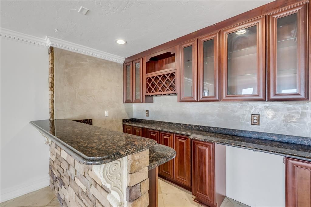 For Sale: $4,200,000 (5 beds, 6 baths, 4768 Square Feet)