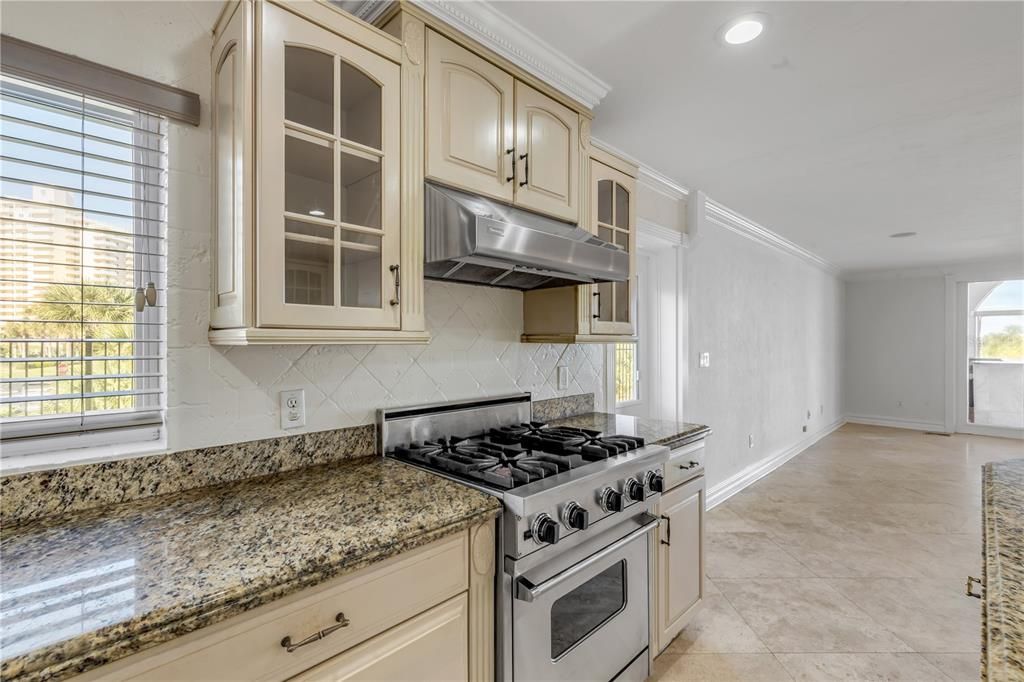 For Sale: $4,200,000 (5 beds, 6 baths, 4768 Square Feet)