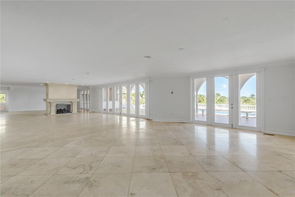 For Sale: $4,200,000 (5 beds, 6 baths, 4768 Square Feet)