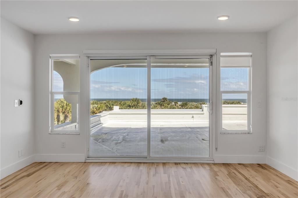 For Sale: $4,200,000 (5 beds, 6 baths, 4768 Square Feet)