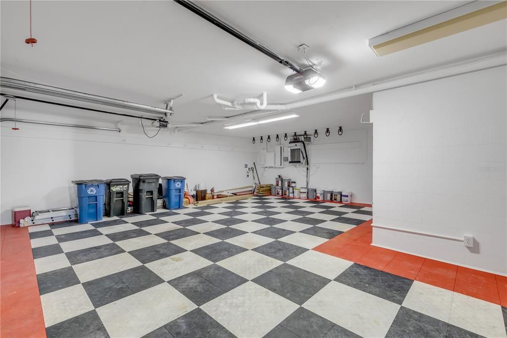 For Sale: $4,200,000 (5 beds, 6 baths, 4768 Square Feet)