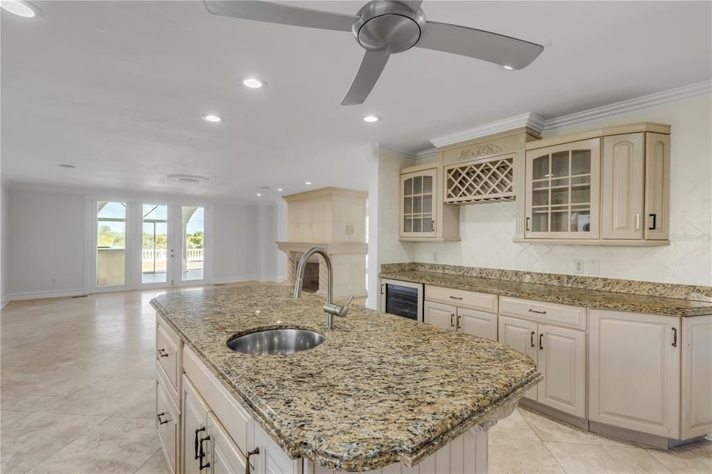 For Sale: $4,200,000 (5 beds, 6 baths, 4768 Square Feet)