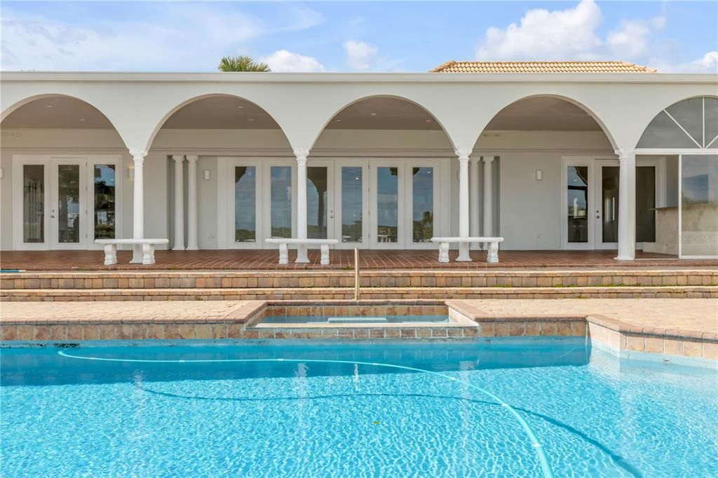 For Sale: $4,200,000 (5 beds, 6 baths, 4768 Square Feet)