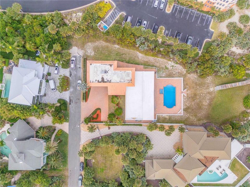 For Sale: $4,200,000 (5 beds, 6 baths, 4768 Square Feet)