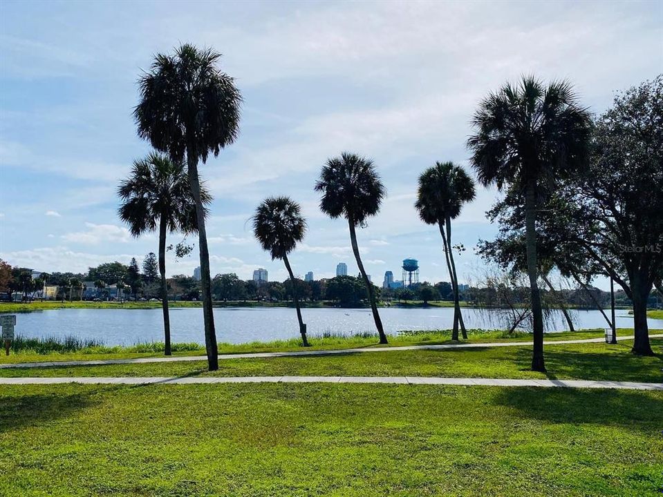 出租: $2,750 (2 贝兹, 1 浴室, 1068 平方英尺)