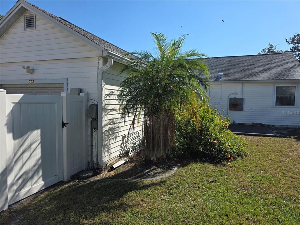 出租: $2,750 (2 贝兹, 1 浴室, 1068 平方英尺)