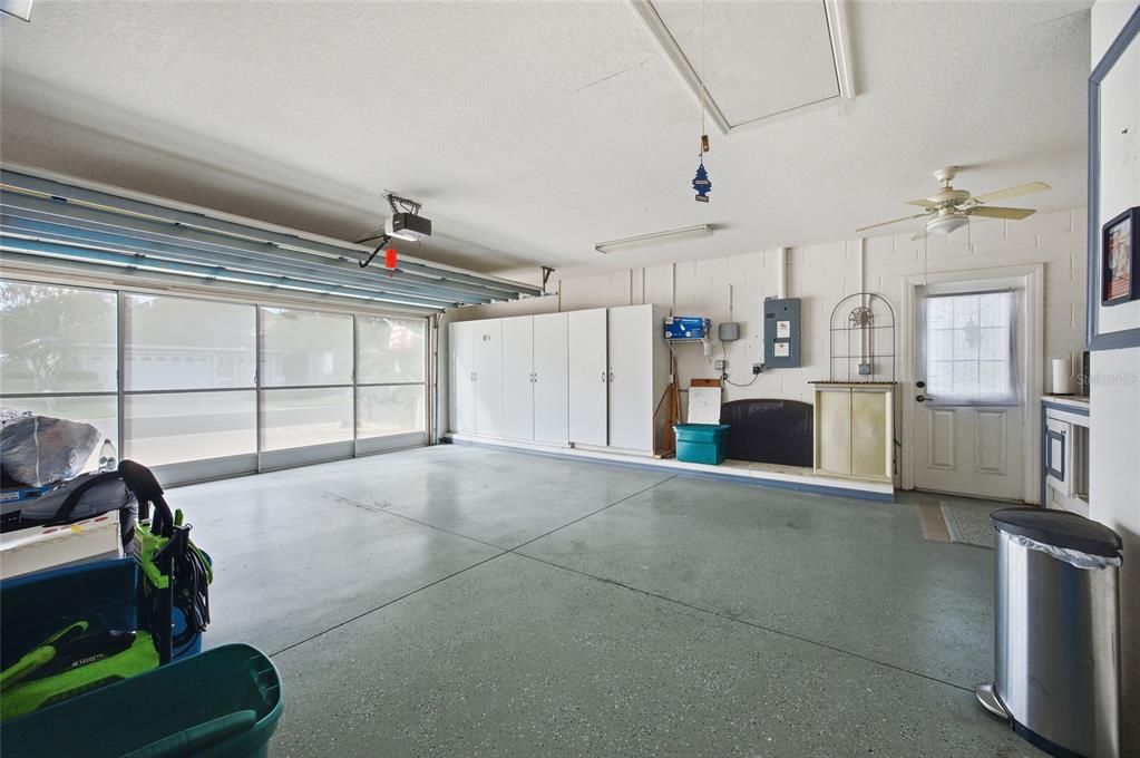 待售: $320,000 (3 贝兹, 2 浴室, 1705 平方英尺)