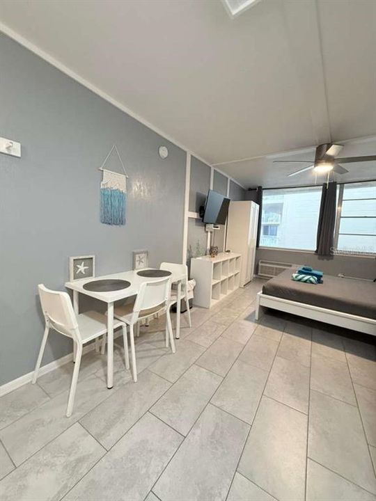 En Venta: $132,900 (1 camas, 1 baños, 300 Pies cuadrados)