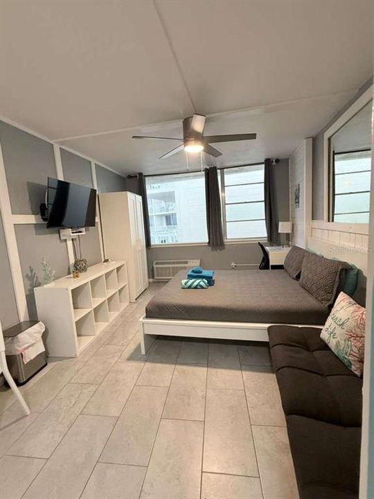 En Venta: $132,900 (1 camas, 1 baños, 300 Pies cuadrados)