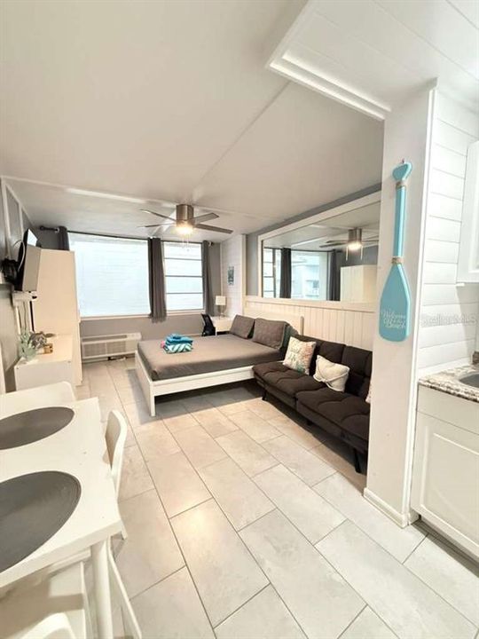 En Venta: $132,900 (1 camas, 1 baños, 300 Pies cuadrados)