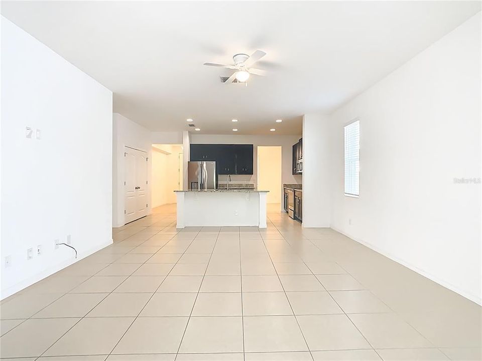 待售: $340,000 (3 贝兹, 2 浴室, 1704 平方英尺)