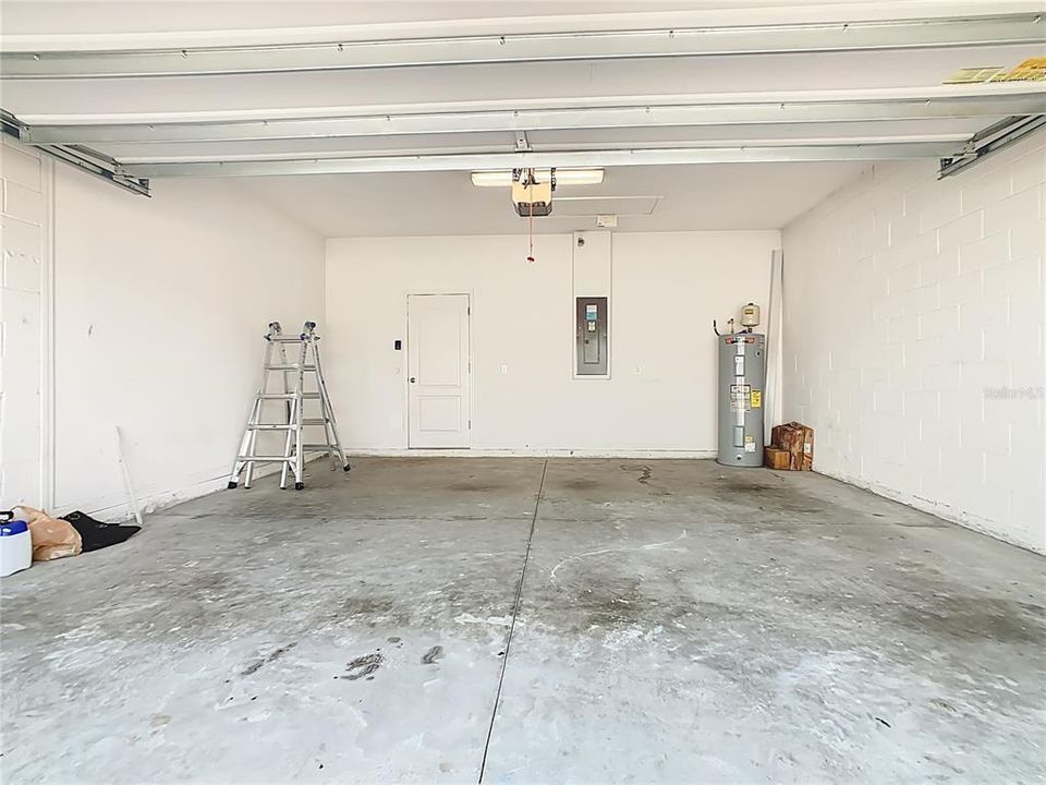 待售: $340,000 (3 贝兹, 2 浴室, 1704 平方英尺)