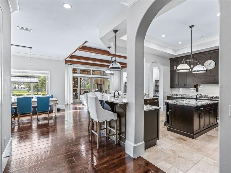 En Venta: $3,000,000 (4 camas, 4 baños, 6218 Pies cuadrados)