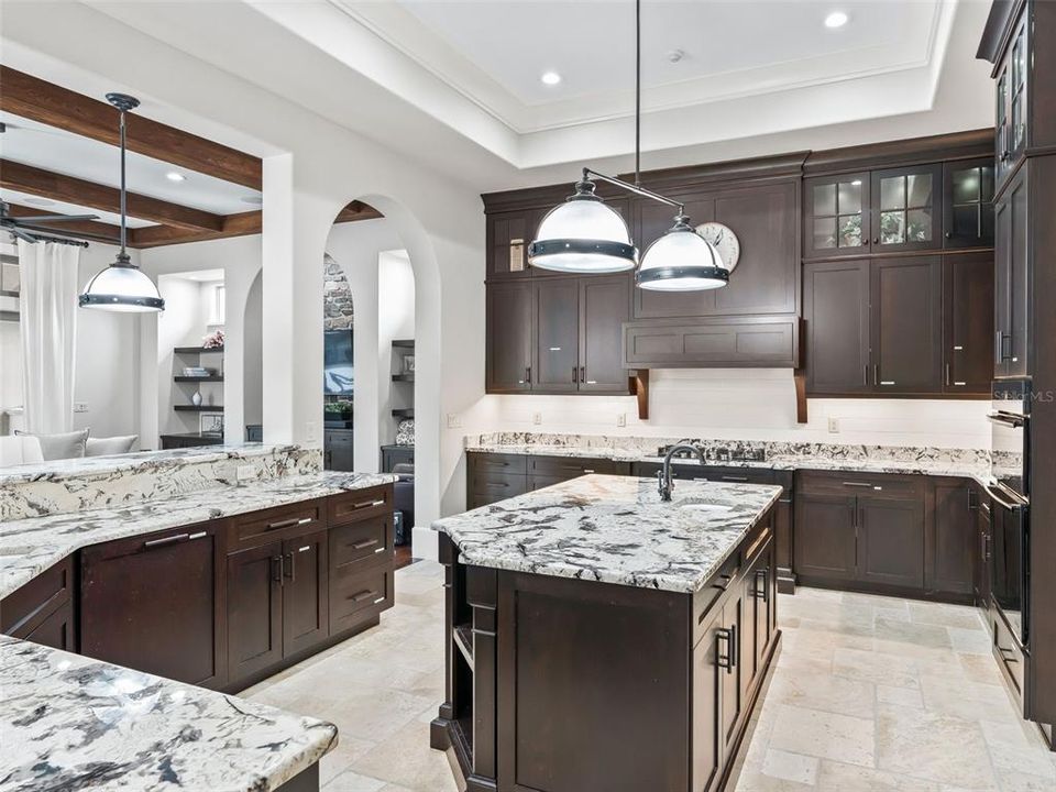 En Venta: $3,000,000 (4 camas, 4 baños, 6218 Pies cuadrados)