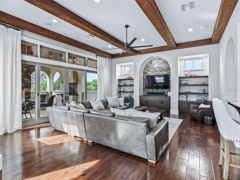 En Venta: $3,000,000 (4 camas, 4 baños, 6218 Pies cuadrados)