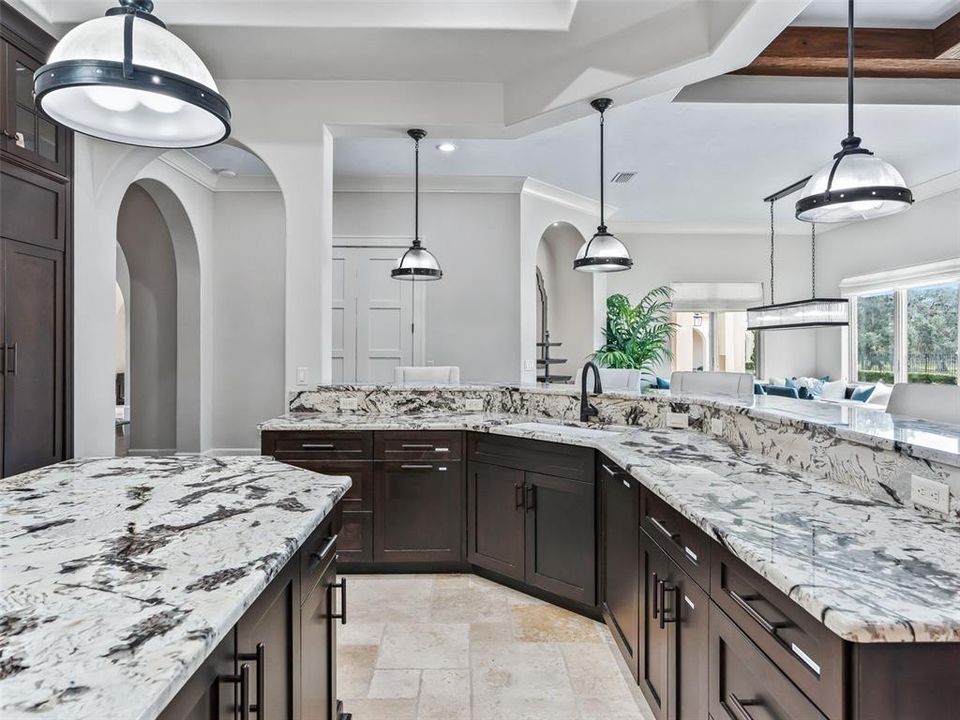 En Venta: $3,000,000 (4 camas, 4 baños, 6218 Pies cuadrados)