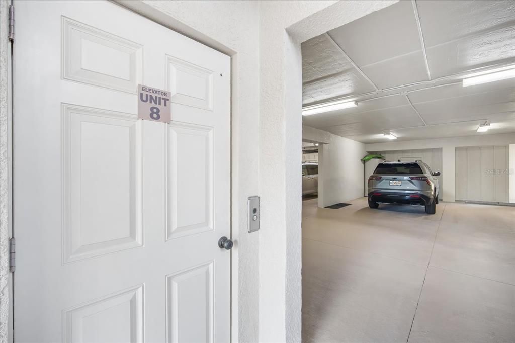 For Sale: $2,395,000 (3 beds, 3 baths, 2136 Square Feet)