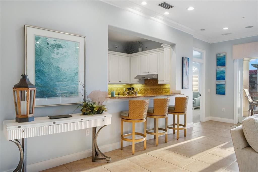 For Sale: $2,395,000 (3 beds, 3 baths, 2136 Square Feet)