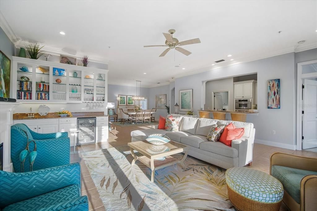 For Sale: $2,395,000 (3 beds, 3 baths, 2136 Square Feet)