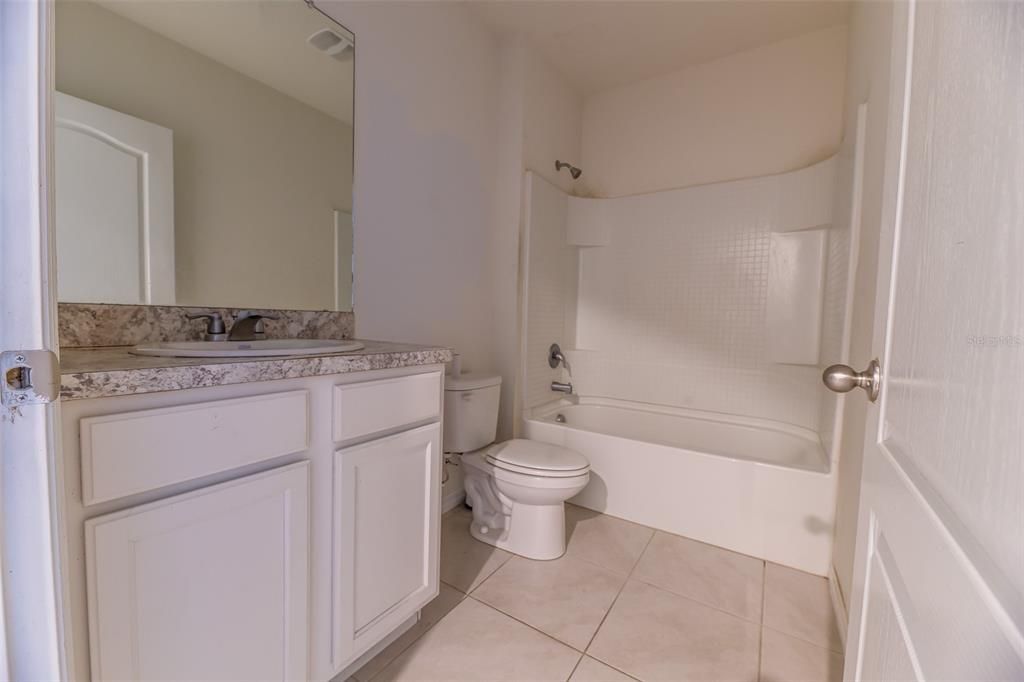 For Sale: $264,999 (4 beds, 2 baths, 1867 Square Feet)