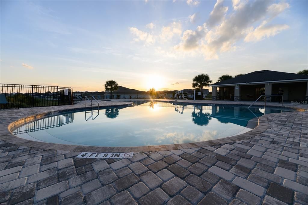 For Sale: $264,999 (4 beds, 2 baths, 1867 Square Feet)