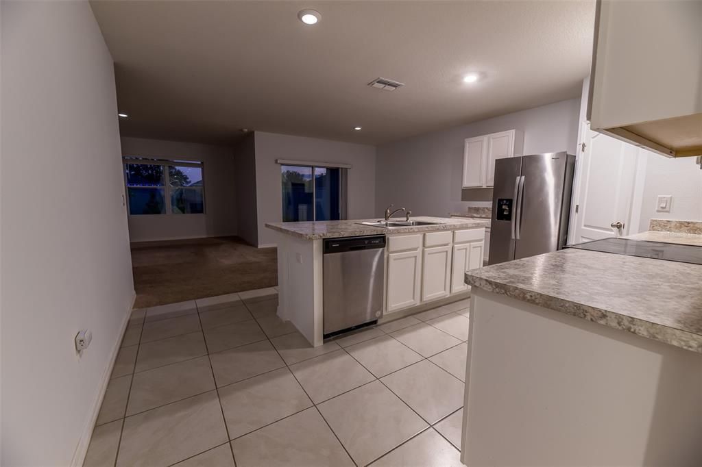 For Sale: $264,999 (4 beds, 2 baths, 1867 Square Feet)