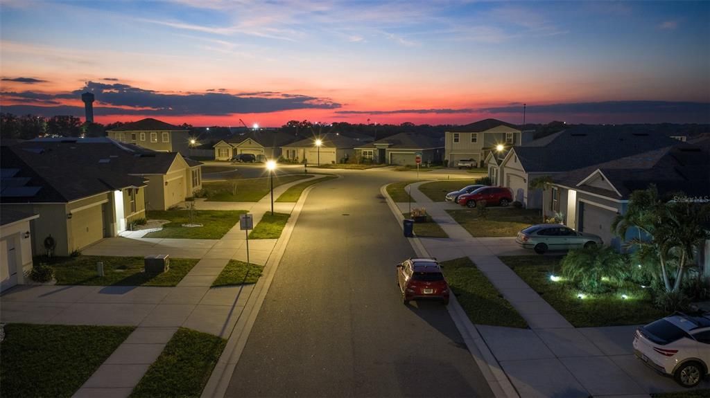 For Sale: $264,999 (4 beds, 2 baths, 1867 Square Feet)