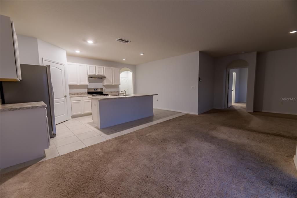 For Sale: $264,999 (4 beds, 2 baths, 1867 Square Feet)