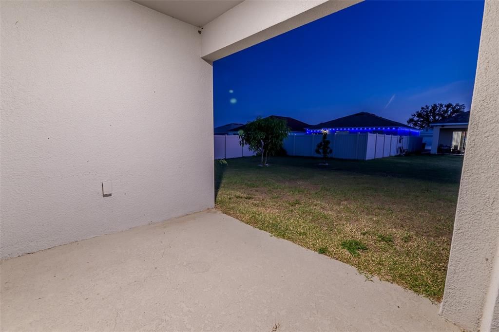 For Sale: $264,999 (4 beds, 2 baths, 1867 Square Feet)