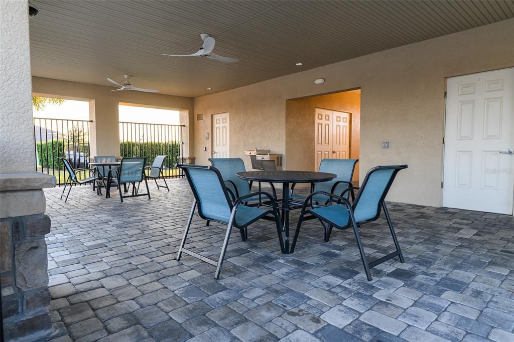 For Sale: $264,999 (4 beds, 2 baths, 1867 Square Feet)