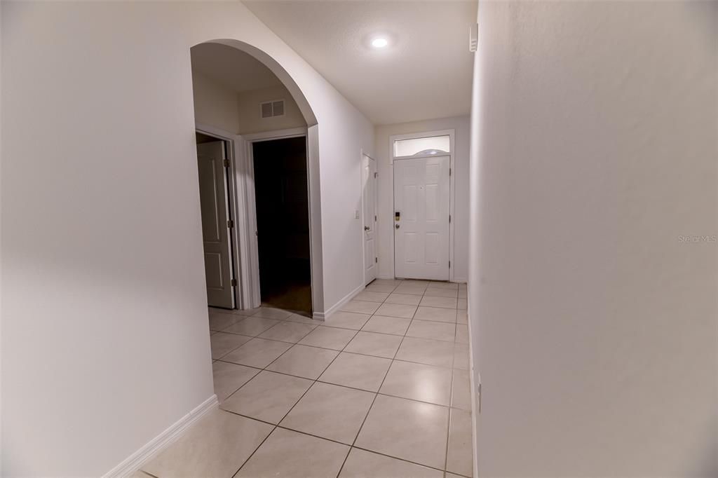 For Sale: $264,999 (4 beds, 2 baths, 1867 Square Feet)