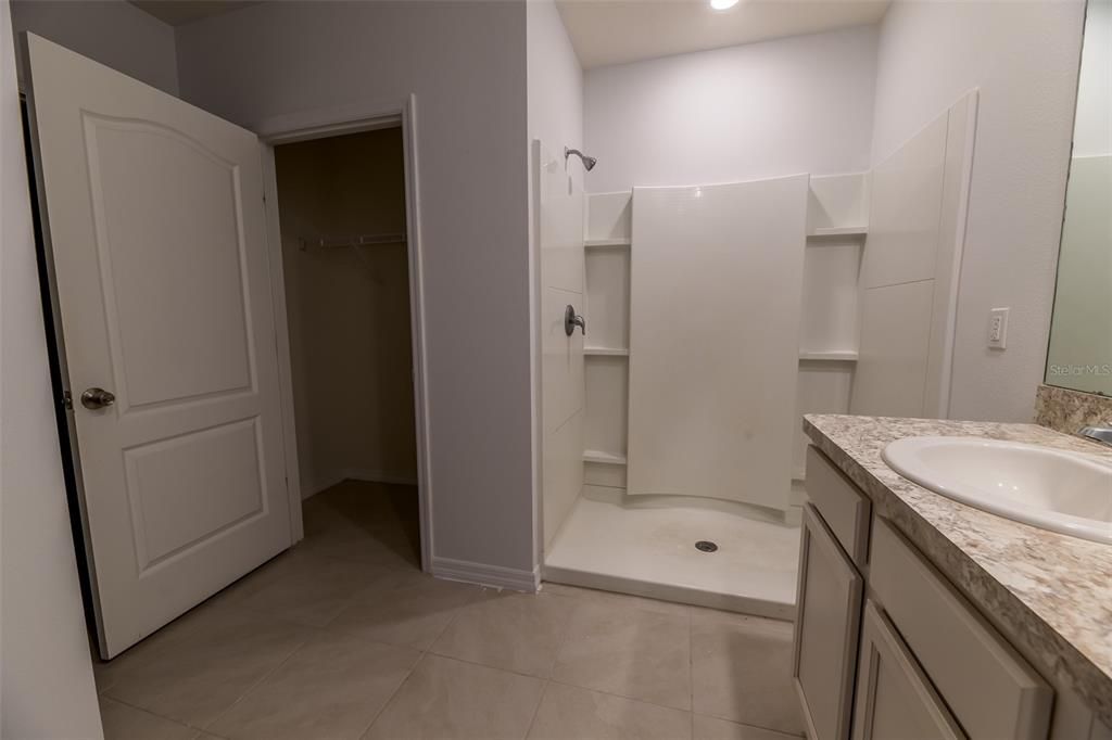 For Sale: $264,999 (4 beds, 2 baths, 1867 Square Feet)