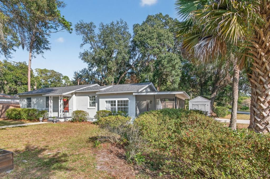 Activo con contrato: $324,000 (3 camas, 2 baños, 1317 Pies cuadrados)