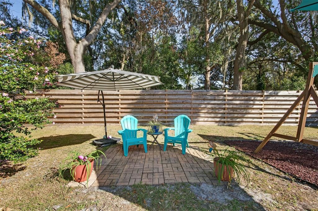 Activo con contrato: $324,000 (3 camas, 2 baños, 1317 Pies cuadrados)