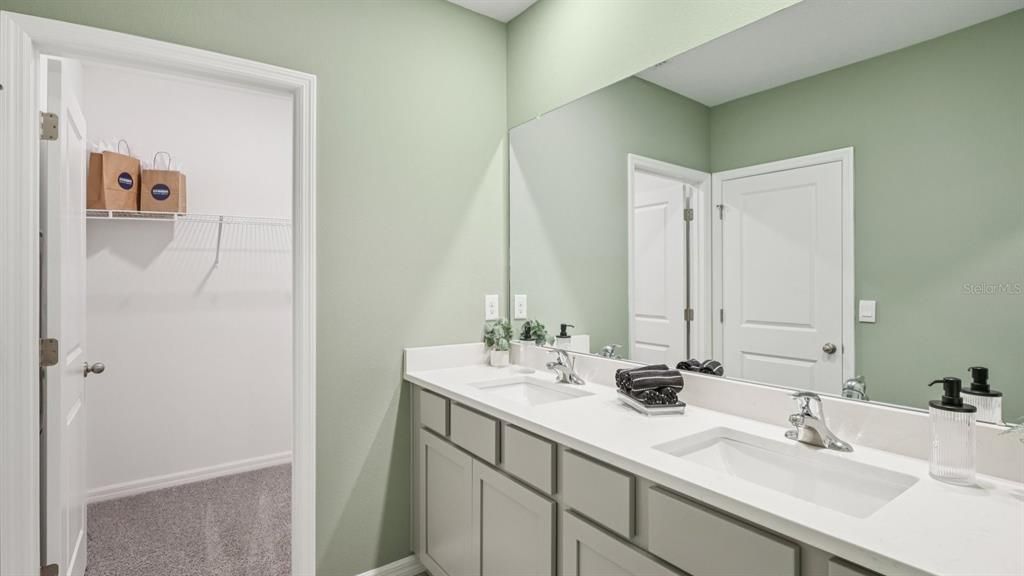 For Sale: $390,990 (3 beds, 2 baths, 1758 Square Feet)