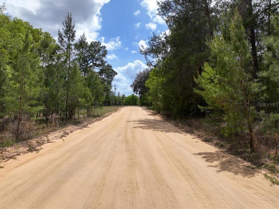 待售: $8,900 (0.23 acres)