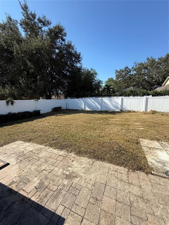 For Sale: $329,900 (3 beds, 2 baths, 1605 Square Feet)