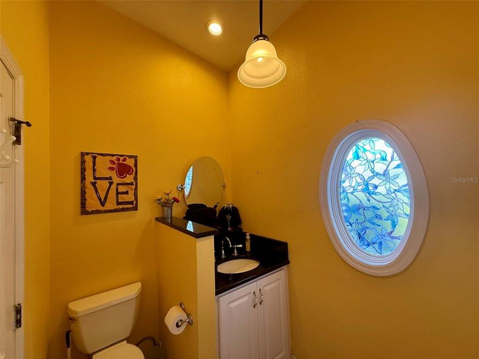 En Venta: $450,000 (4 camas, 2 baños, 2104 Pies cuadrados)