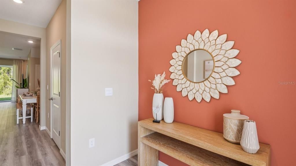 Active With Contract: $359,990 (3 beds, 2 baths, 1463 Square Feet)