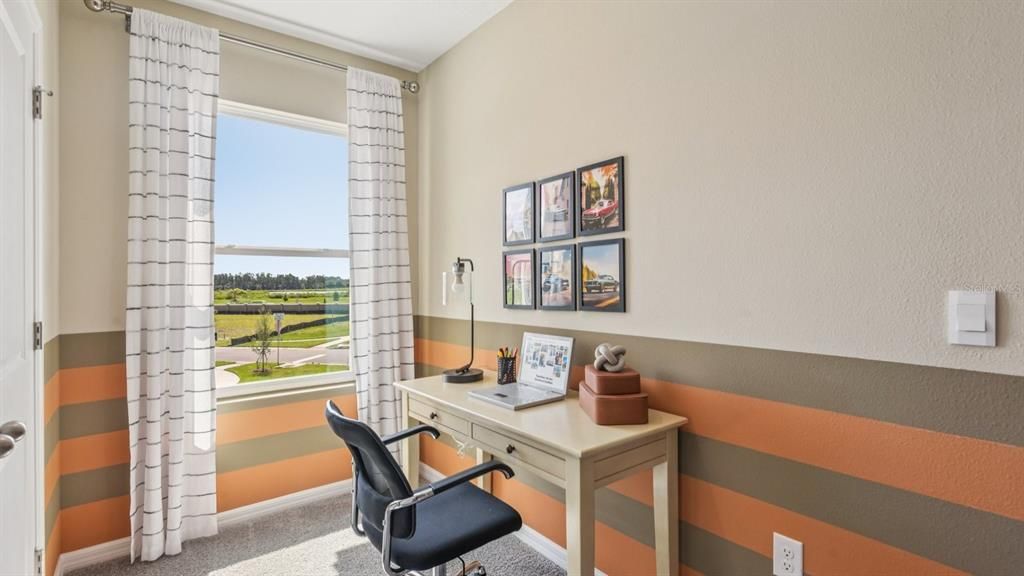 Active With Contract: $359,990 (3 beds, 2 baths, 1463 Square Feet)