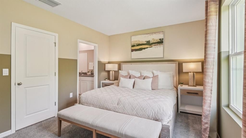 Active With Contract: $359,990 (3 beds, 2 baths, 1463 Square Feet)