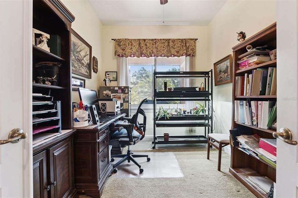 En Venta: $995,000 (5 camas, 4 baños, 4871 Pies cuadrados)