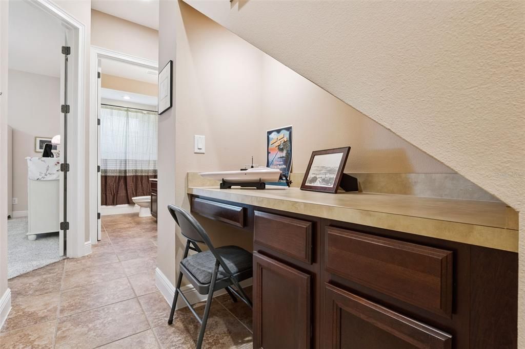 En Venta: $995,000 (5 camas, 4 baños, 4871 Pies cuadrados)