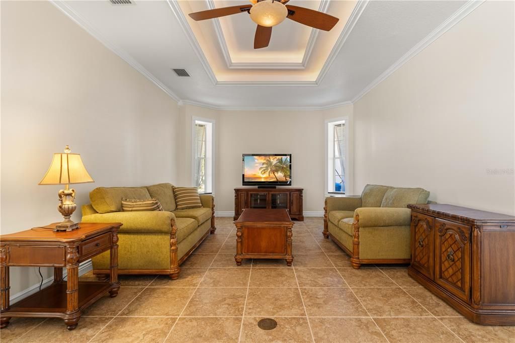 待售: $499,000 (3 贝兹, 2 浴室, 2598 平方英尺)