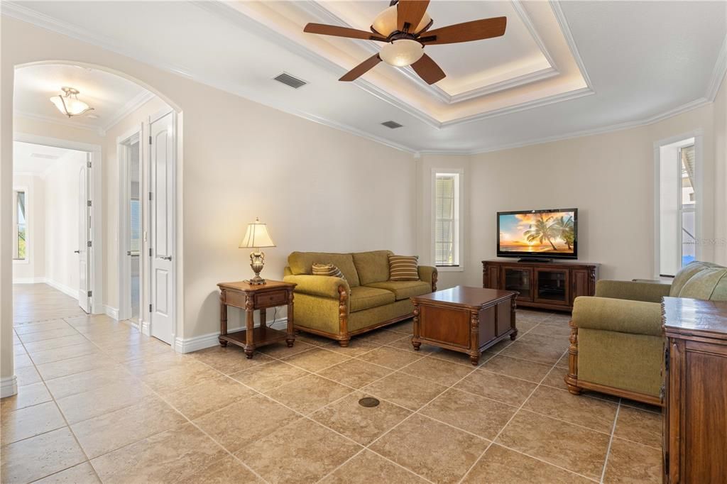 待售: $499,000 (3 贝兹, 2 浴室, 2598 平方英尺)