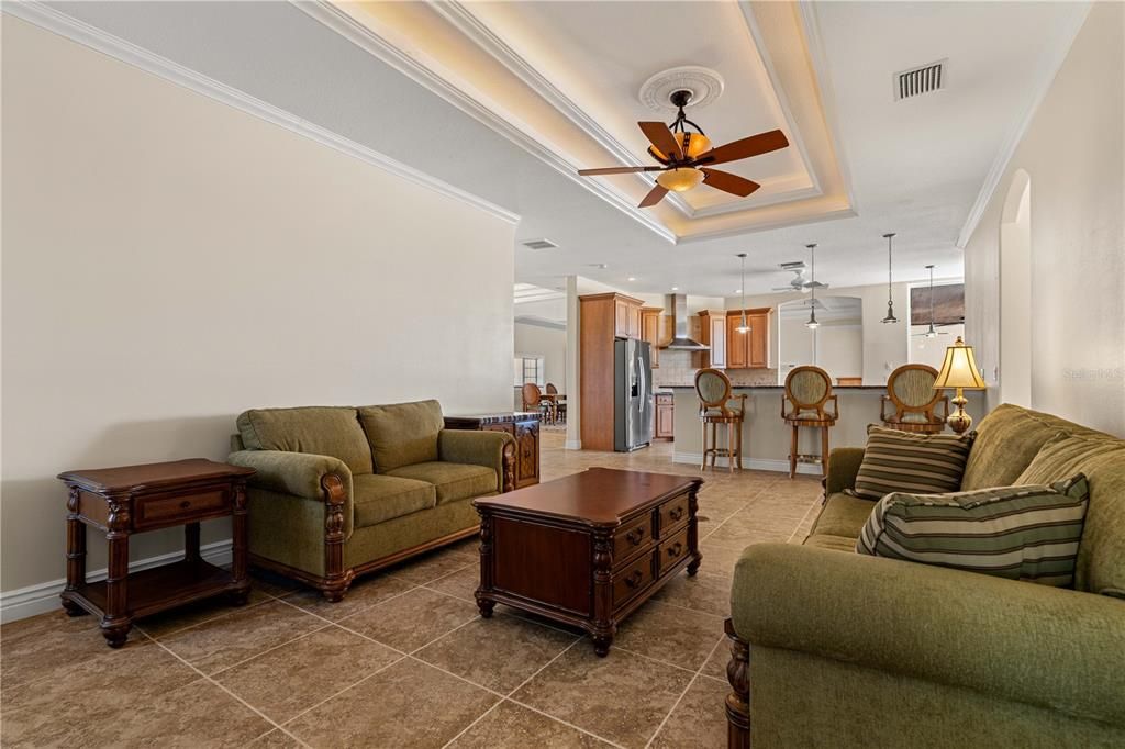 待售: $499,000 (3 贝兹, 2 浴室, 2598 平方英尺)