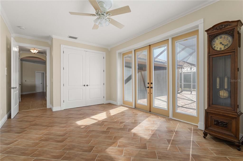 待售: $499,000 (3 贝兹, 2 浴室, 2598 平方英尺)